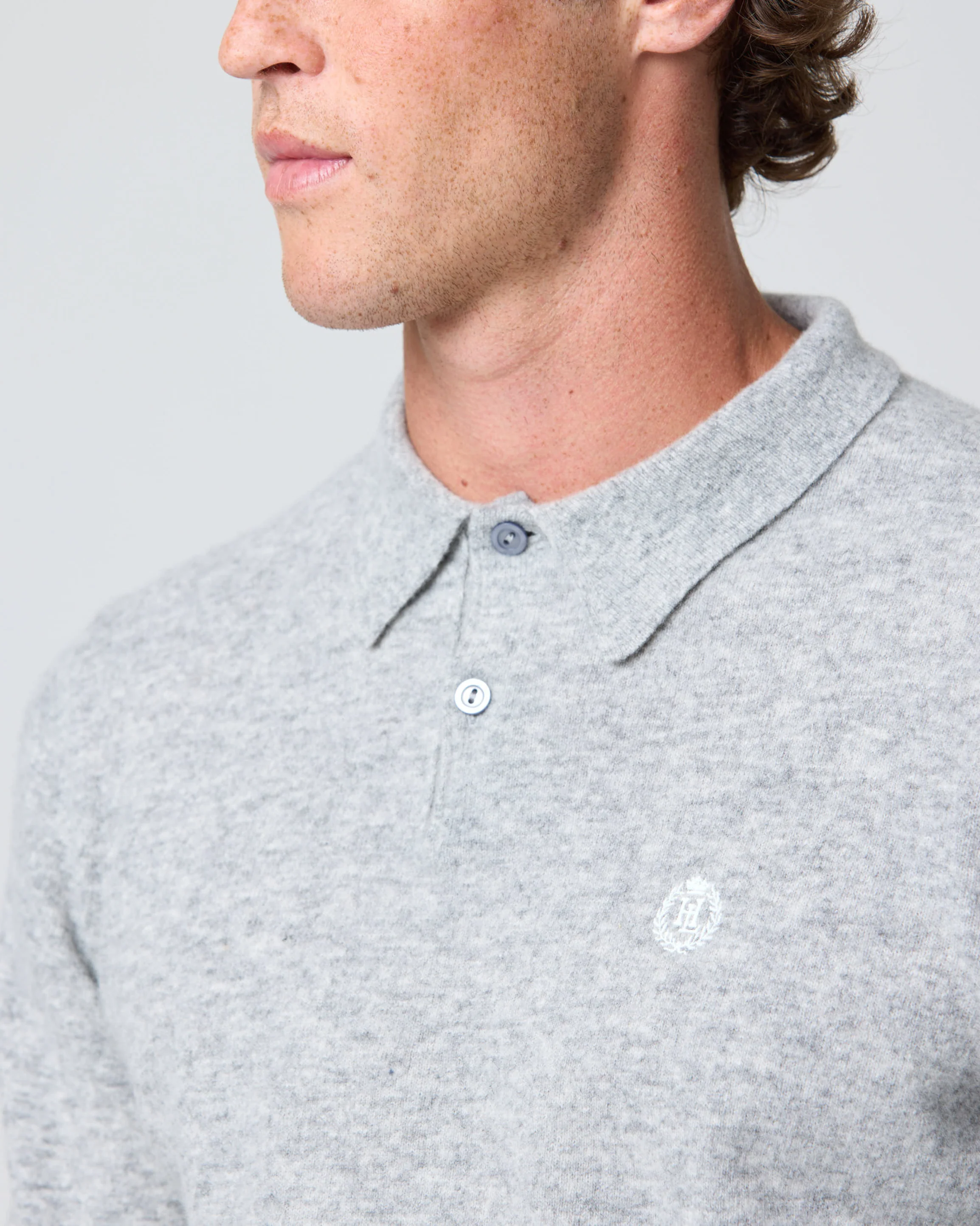 Beaulieu Knitted Polo - Light Grey Melange - Image 4