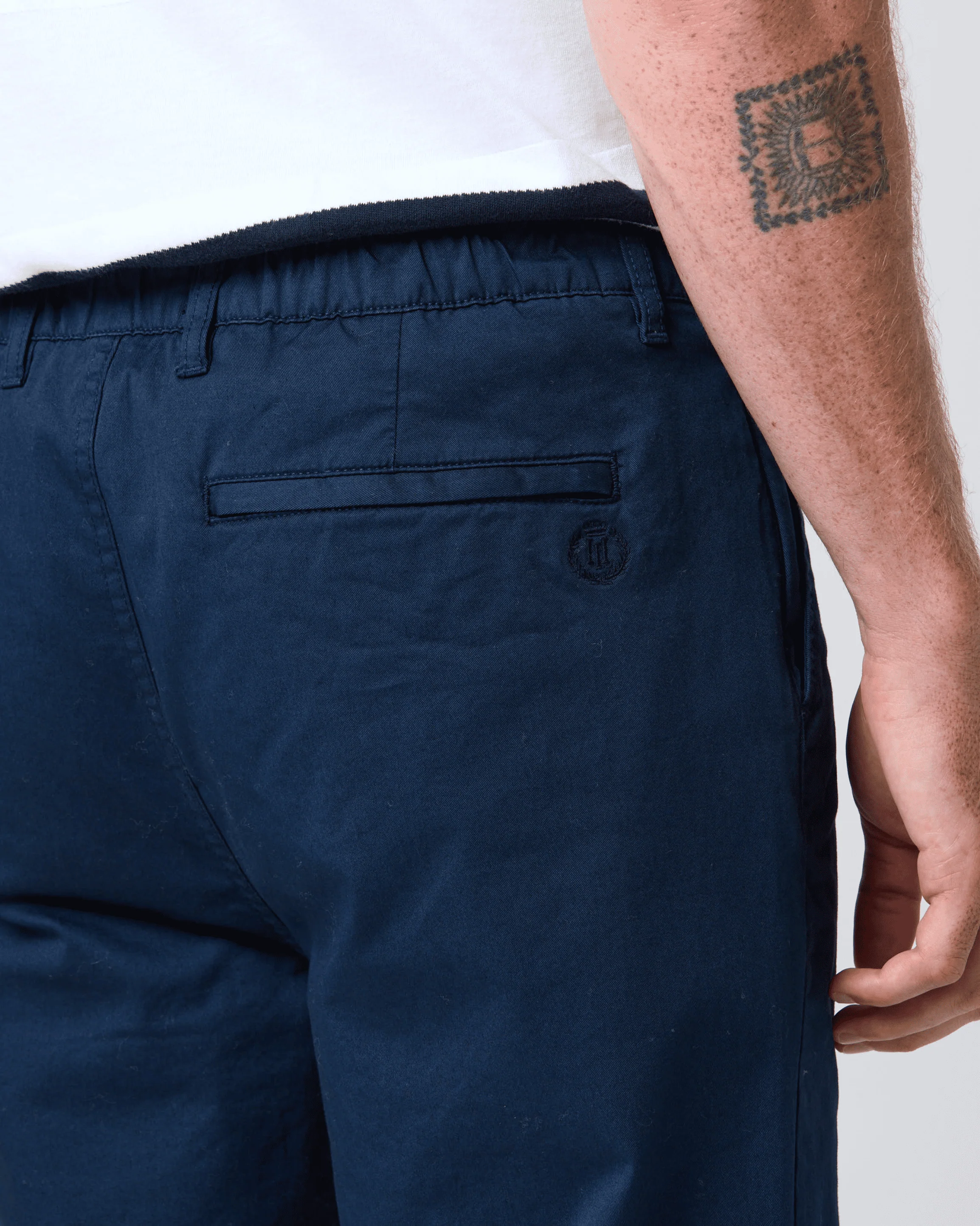 Chiswick Chino - Navy Blue - Image 5