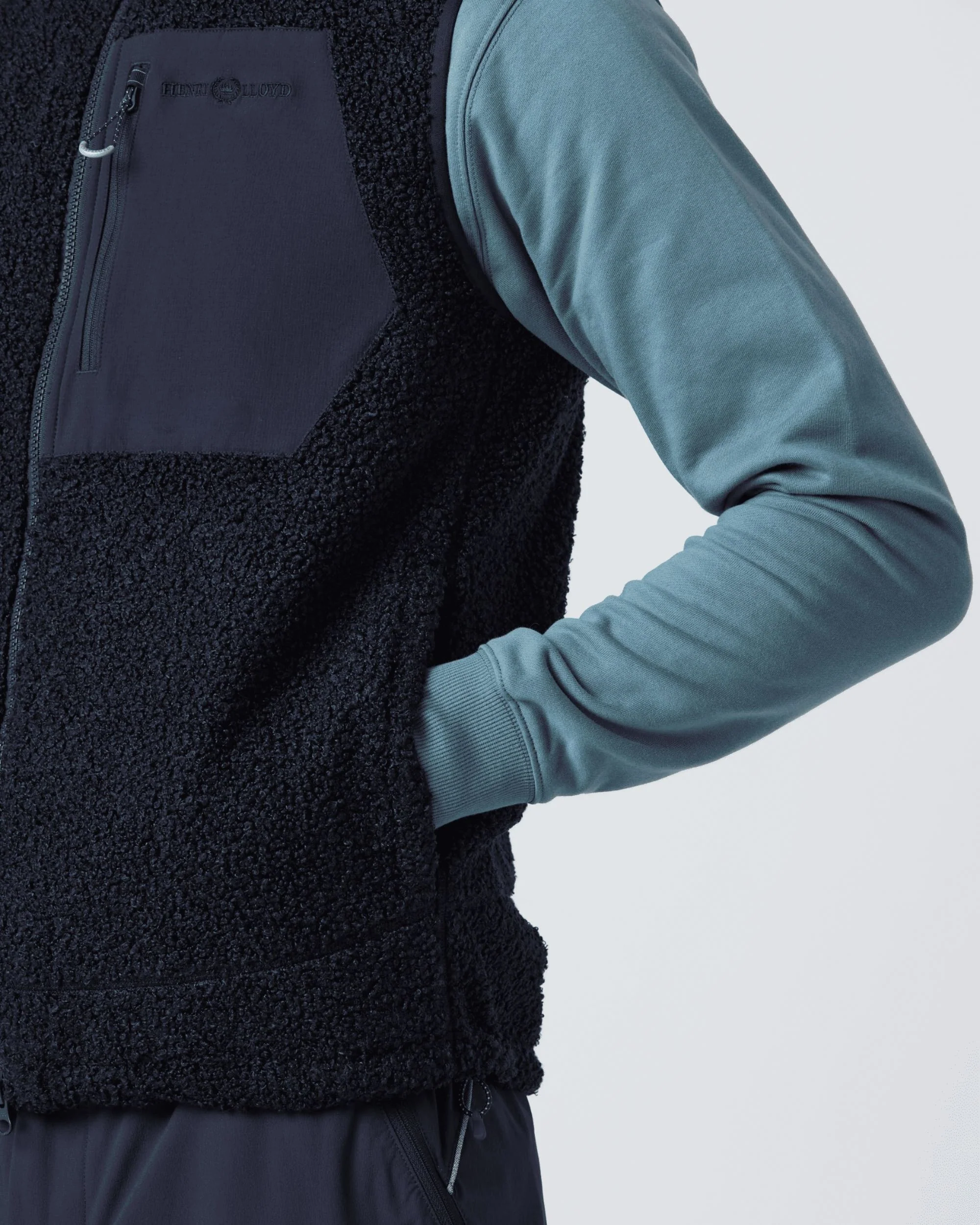 Craster Fleece Gilet - Dark Navy - Image 5