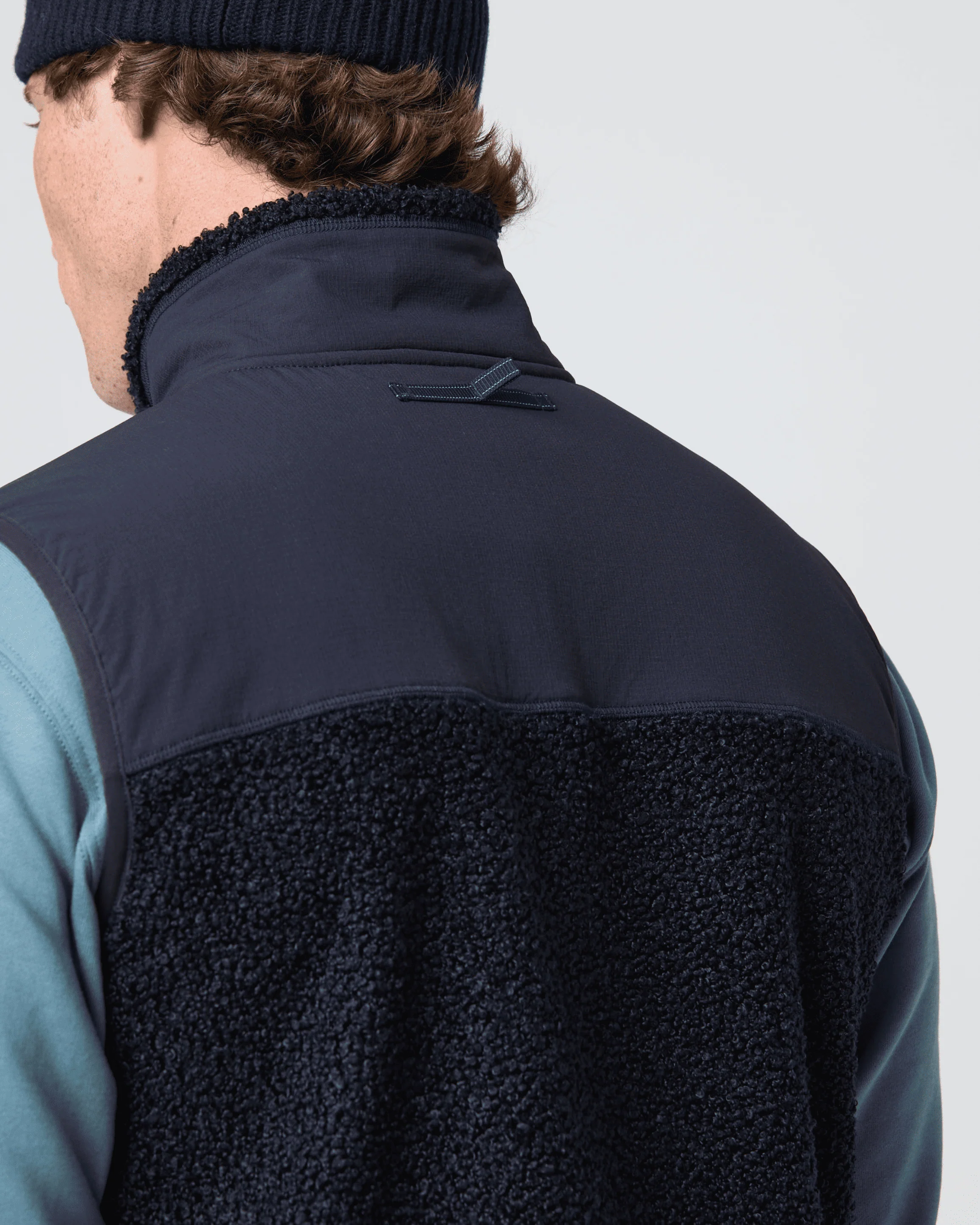 Craster Fleece Gilet - Dark Navy - Image 6