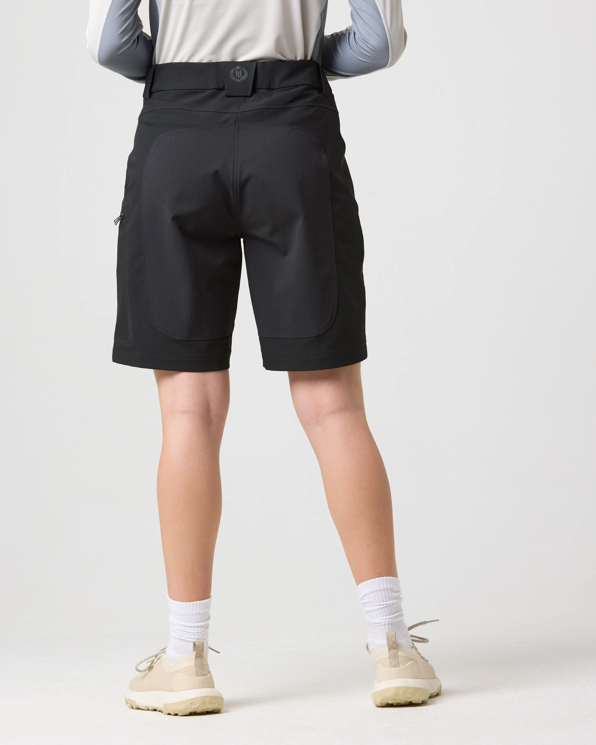 Women's Dynamic Deck Shorts - Black - Image 11