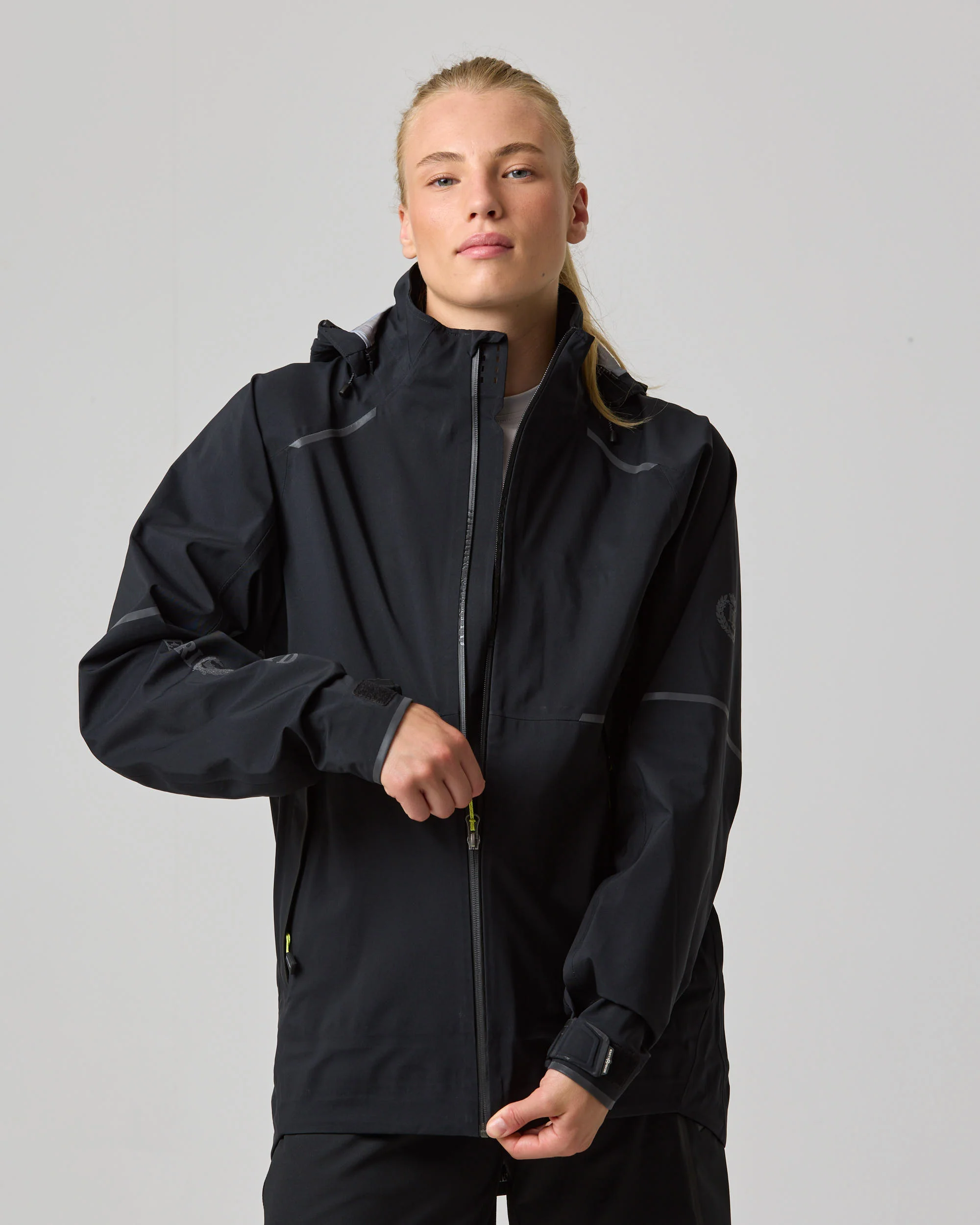 Dynamic Jacket Women's - Black - Image 6