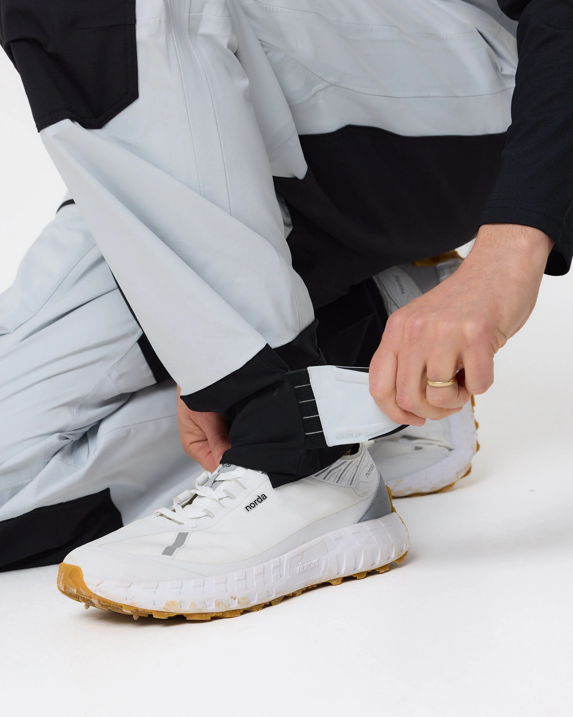 Men's Dynamic Salopettes - Ice - Image 8