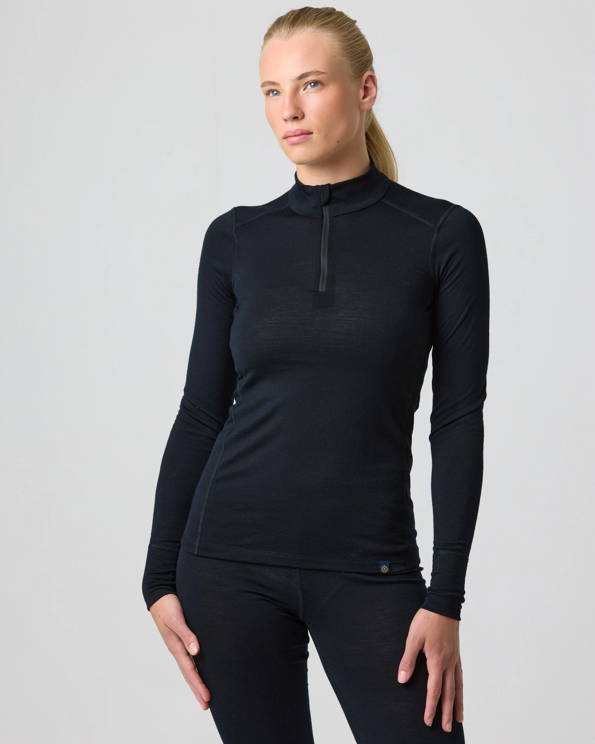 Merino 200 Zip Top wmn - Black